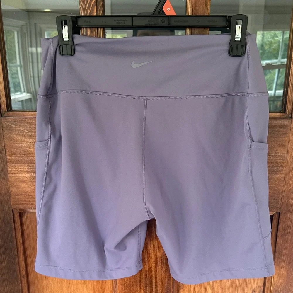 Nike Women's Purple Bike Shorts - Picture 3 of 13
